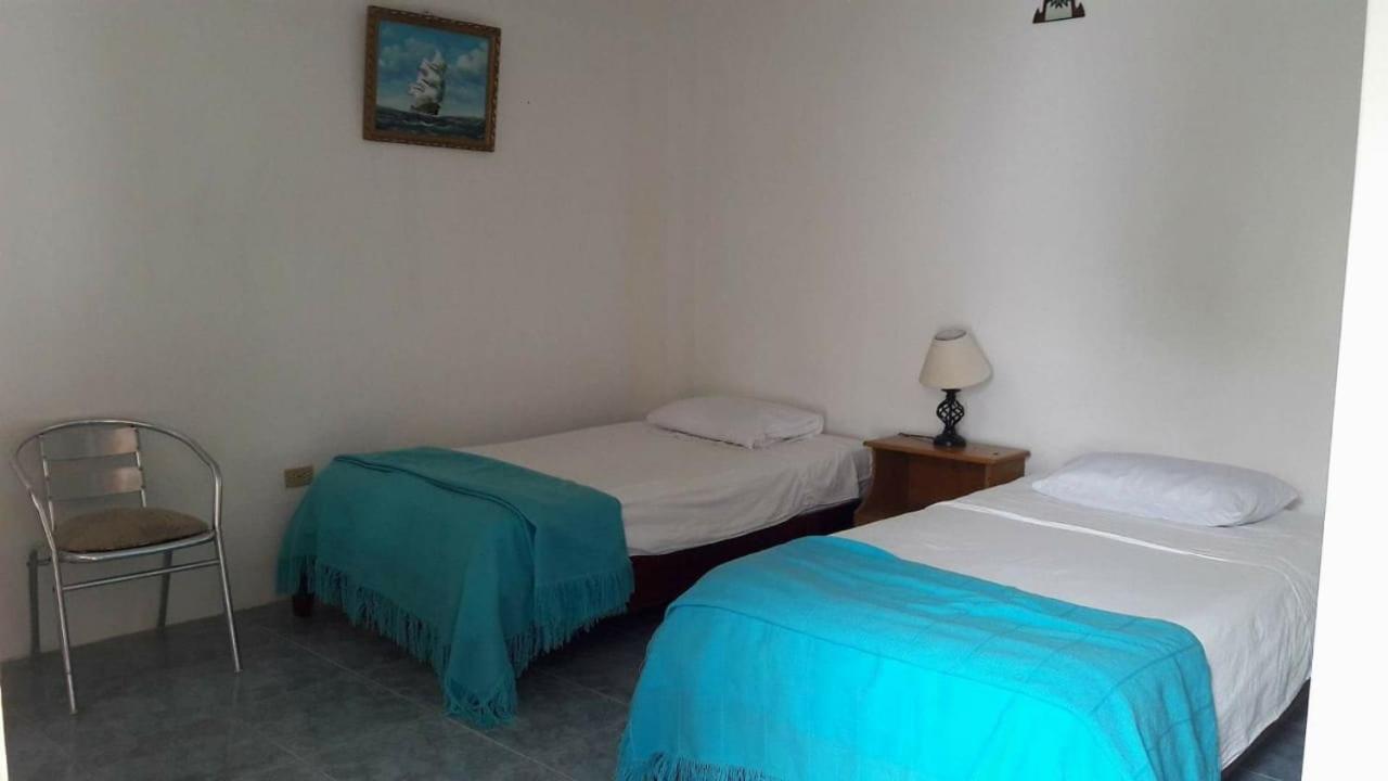 Hospedaje Sarita Puerto Villamil Eksteriør billede